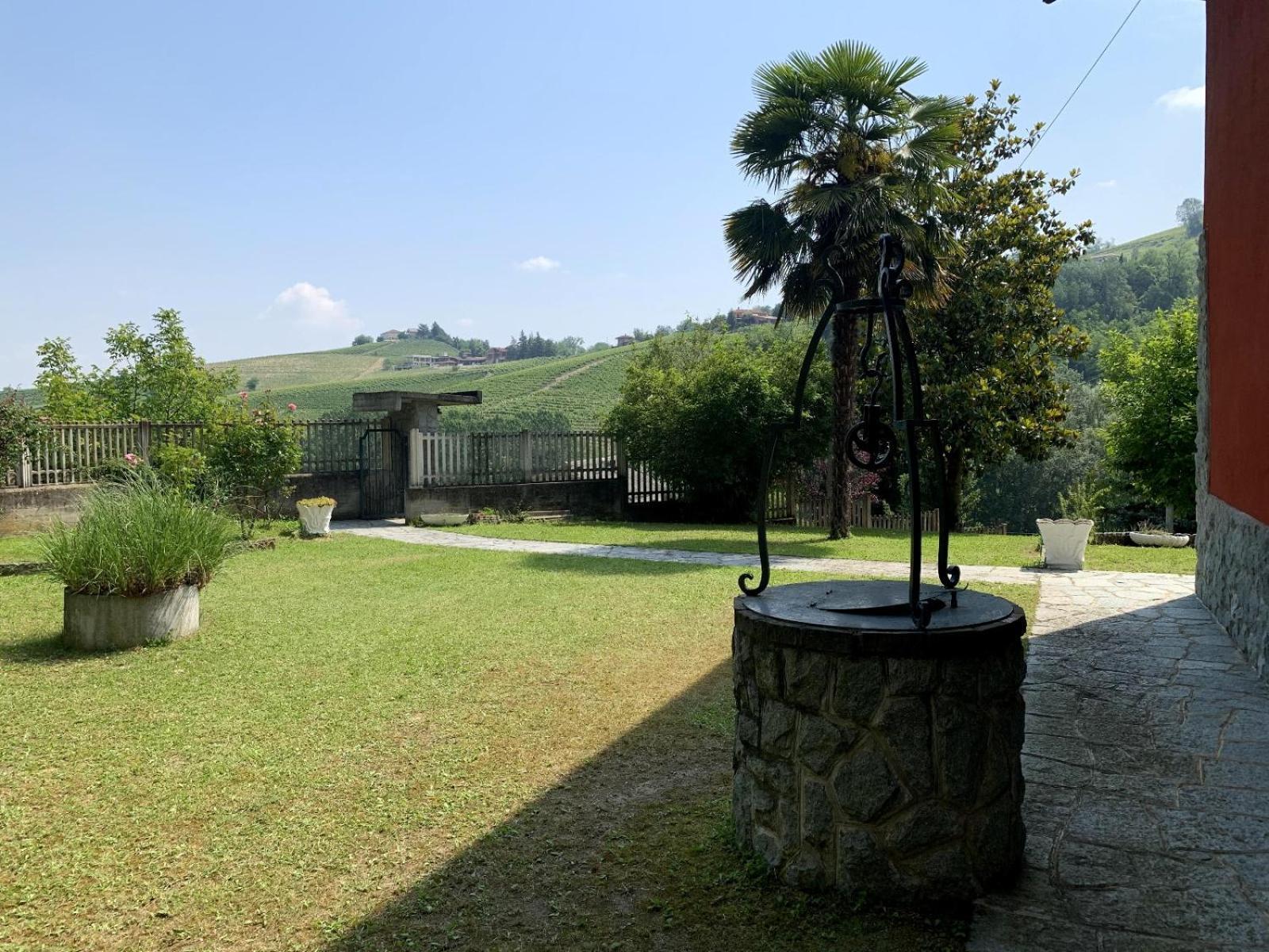 Bricco Nebbiolo Apartman Neviglie Kültér fotó